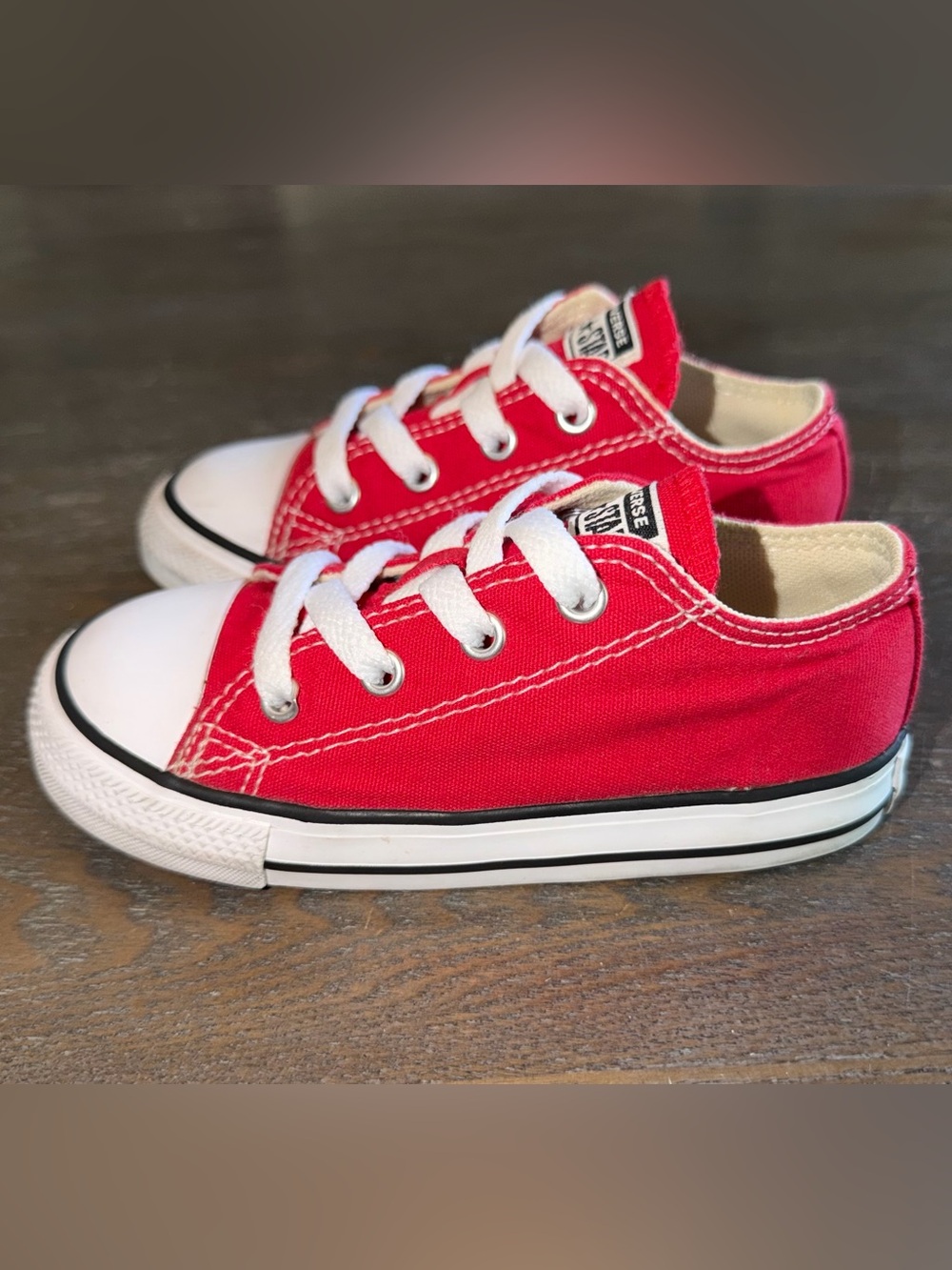 Red Converse All Star Chuck Taylor Low Top Sneakers size 8 - Picture 5 of 10